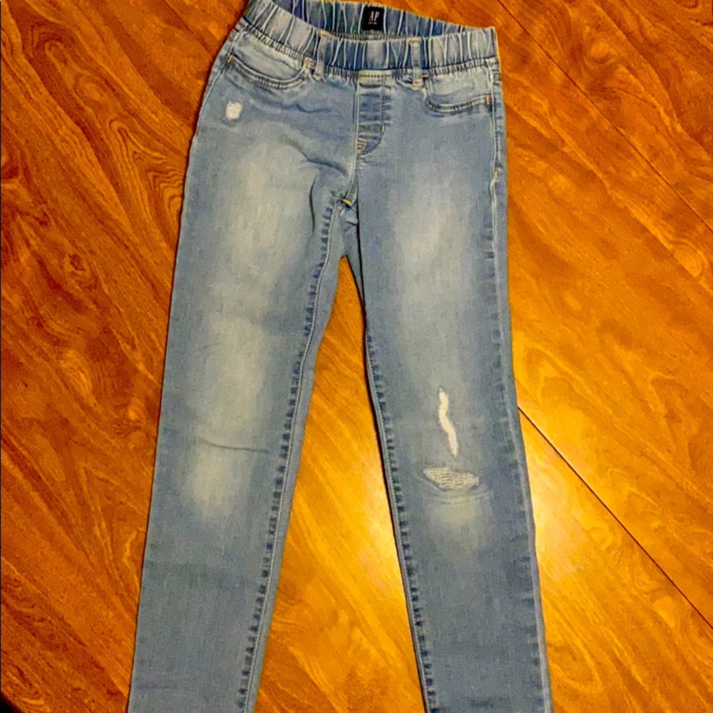 Distressed Jeggings